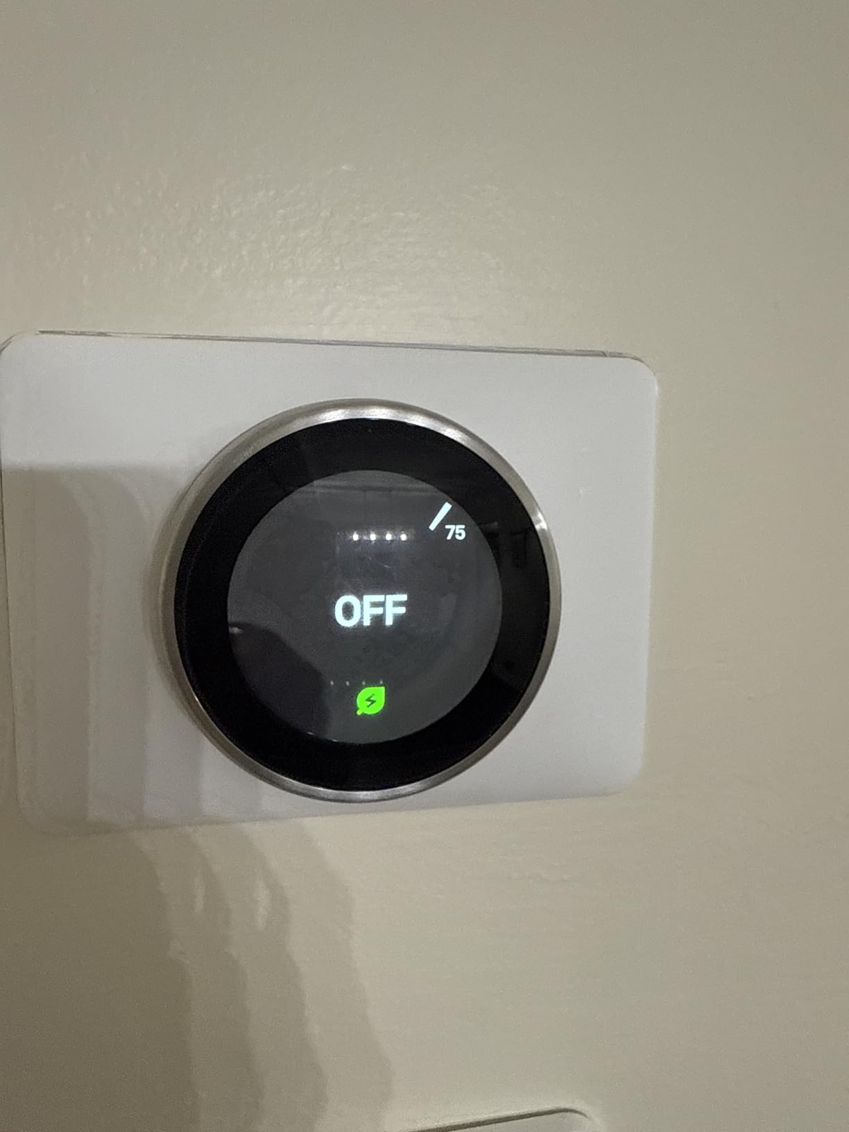 Google Nest Learning Thermostat - 3rd Gen - Programmable Smart Thermostat for Home - Compatible with Alexa (Stainless Steel) customer photo 1