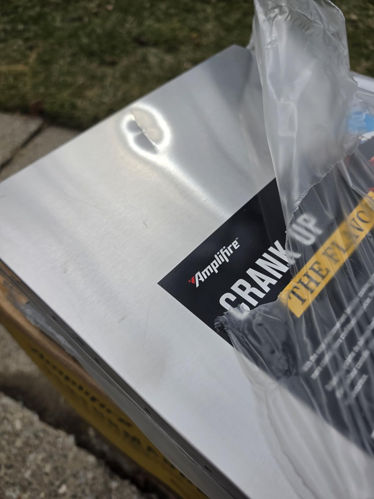 Charbroil 463655421 Performance Series Amplifire Gas Grill - Stainless customer photo 2