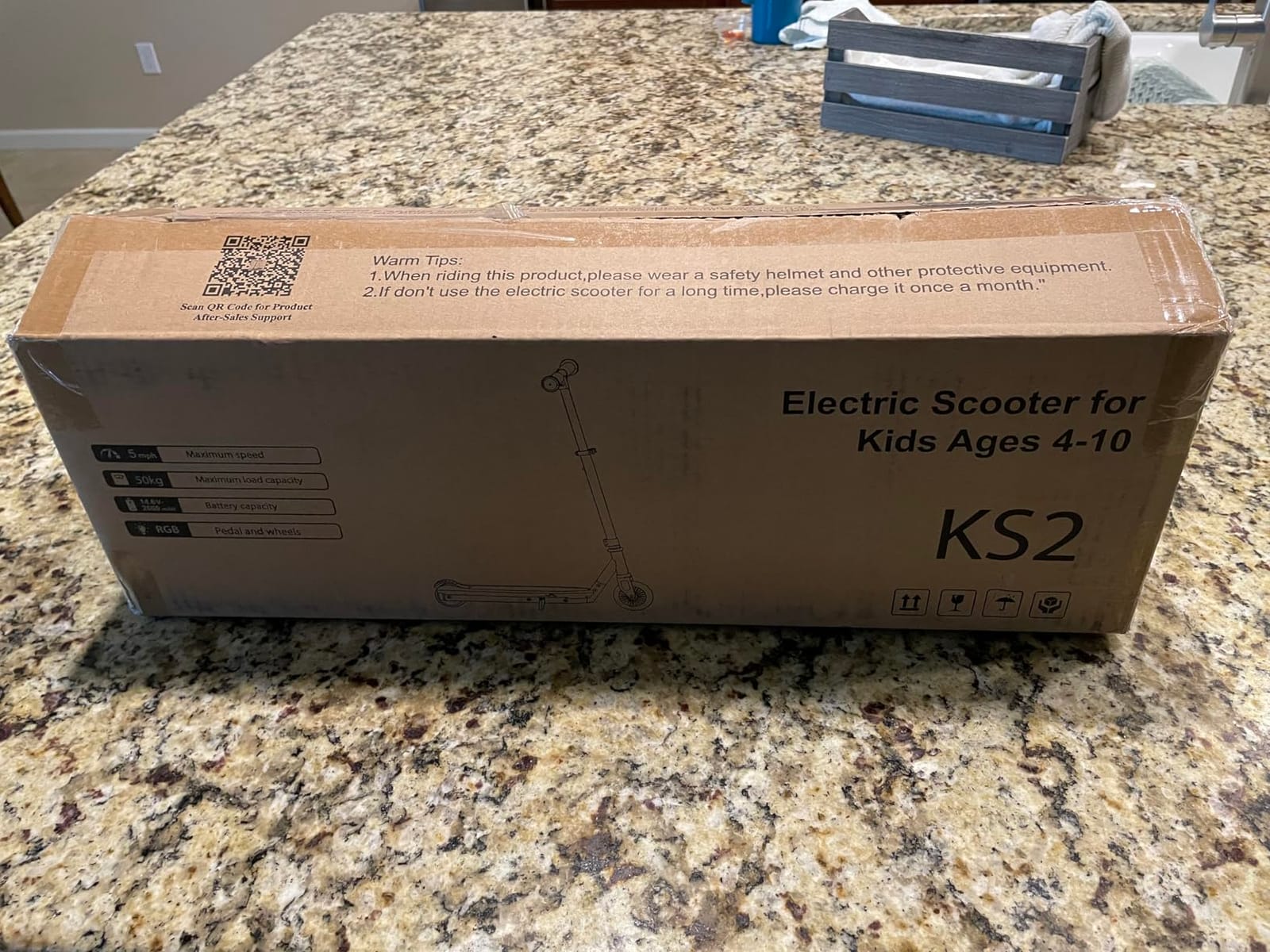 Gyroor KS2 Kids Electric Scooter Ages 3 to 8 Safe 5 MPH, LED Light-Up Wheels, Adjustable Handlebar, 4-Hour Fast Charge, Ideal Gift for Ages 3-8 customer photo 2