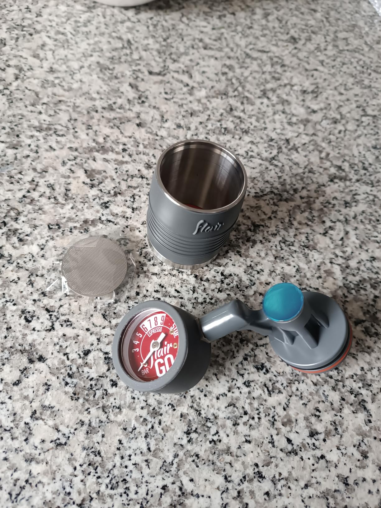 Flair 2GO: Portable, Collapsible Lever Espresso Machine for 9BAR Espresso Anywhere (Grounds Model) customer photo 2