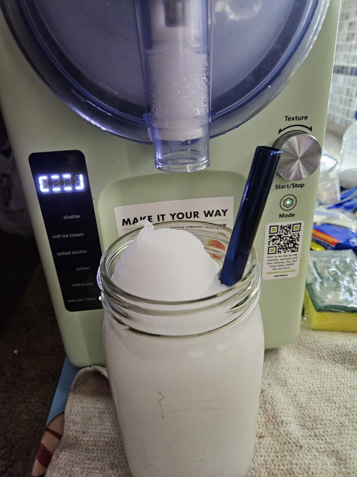 GreenPan Frost Ice Cream Maker & Slushie Machine, Soft Serve, Sorbet, Margaritas, Milkshakes, Frozen Yogurt, No Pre-Freezing, Ready in 15 Mins, 6 Modes, 7 Textures, Self-Cleaning, Family Size, Blue customer photo 2