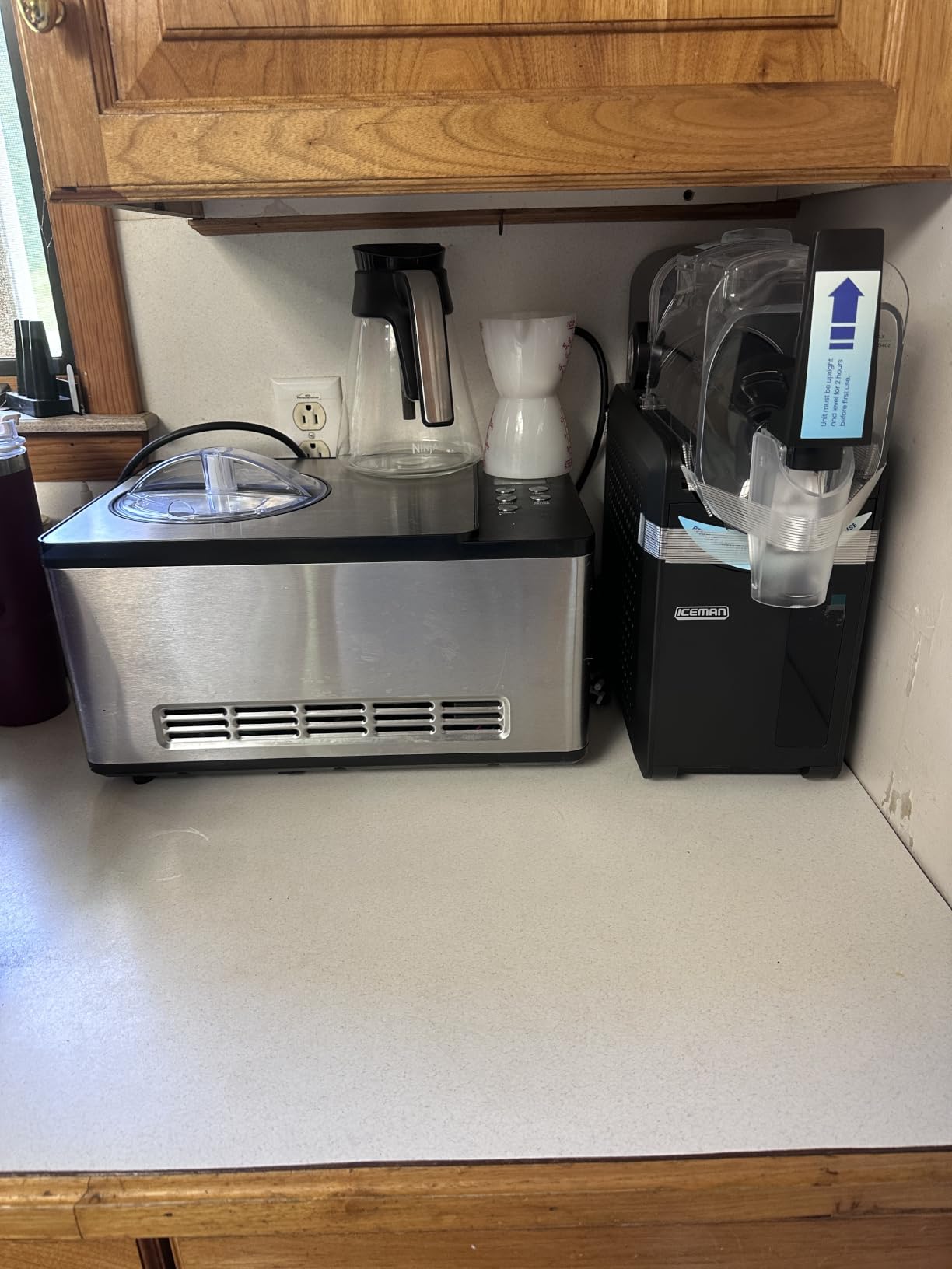 Iceman by Chefman Slush-Ease MAX 90oz Slushie Machine, 64oz Liquid Capacity Frozen Drink Maker & Slushy Machine with 5 Presets and LED Display, Perfect for Frozen Margaritas, Frappes, Smoothies customer photo 1