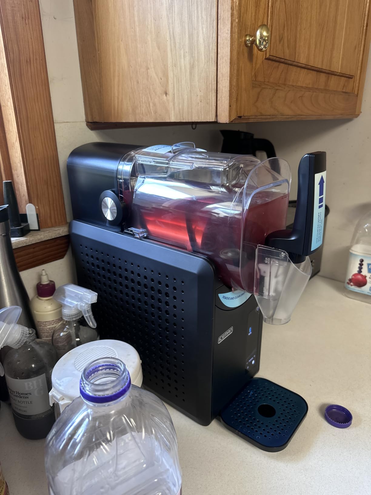 Iceman by Chefman Slush-Ease MAX 90oz Slushie Machine, 64oz Liquid Capacity Frozen Drink Maker & Slushy Machine with 5 Presets and LED Display, Perfect for Frozen Margaritas, Frappes, Smoothies customer photo 2