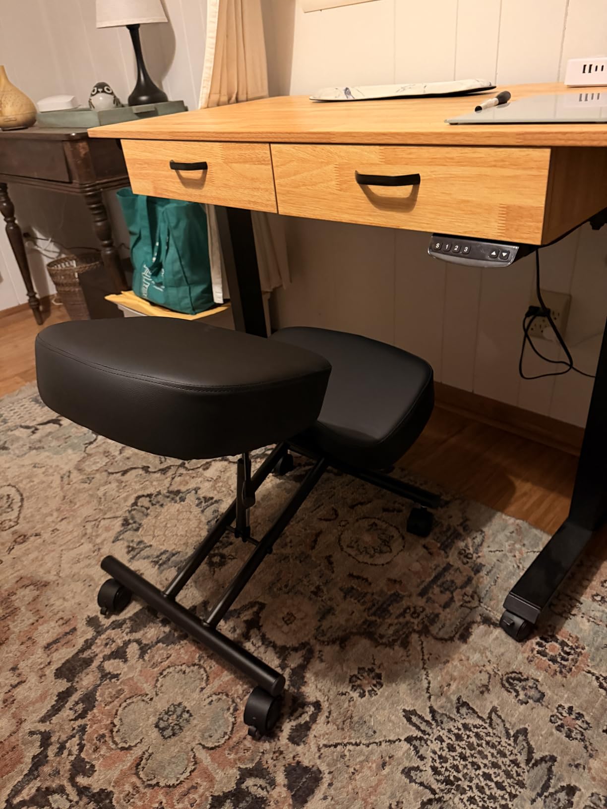 GIANTEX Ergonomic Kneeling Chair for Office, Knee Stool Chair w/Adjustable Height and Seat Angle to Relieve Pain, Posture Desk Chair w/Lockable Universal Wheels, Thick Padded Cushions, Black customer photo 1