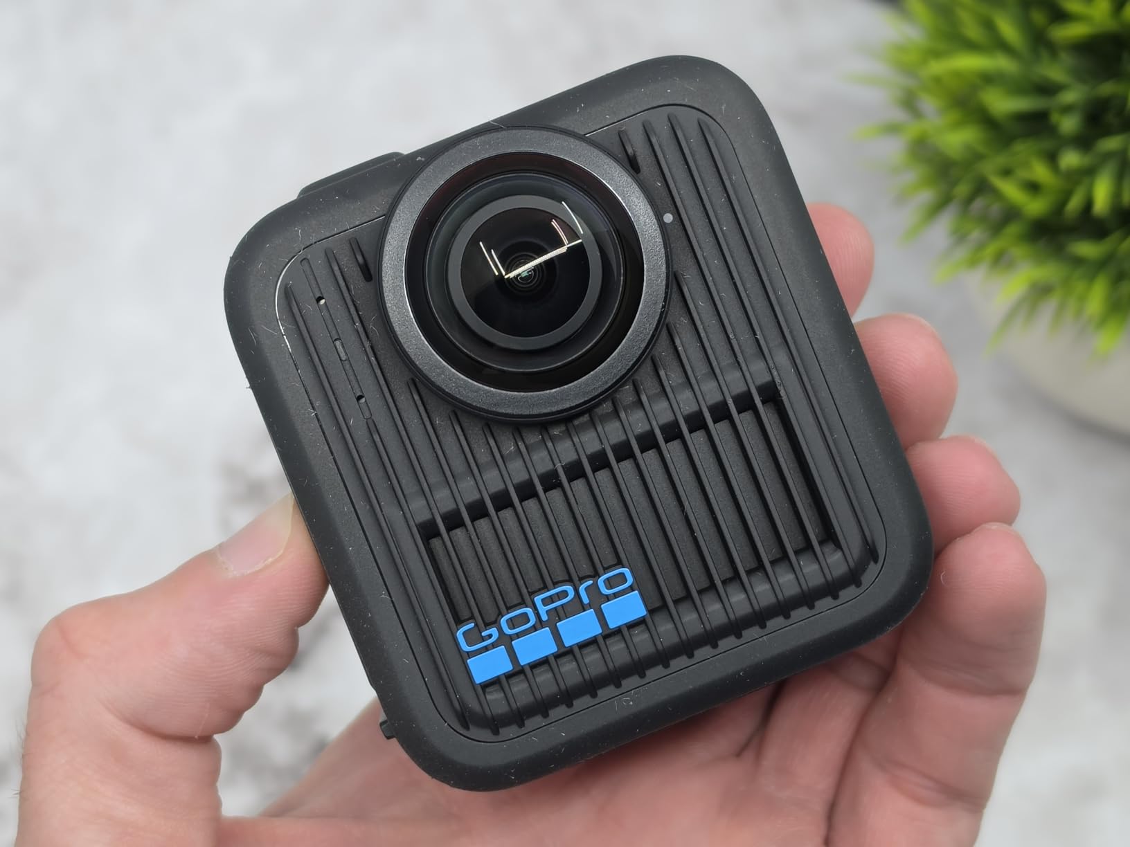 GoPro MAX2 - Waterproof 360 + Traditional Action Camera with Touch Screen, Spherical 8K Video, 29MP 360 Photos, Easy Replaceable Lenses, HyperSmooth Stabilization, 6 Microphones customer photo 2