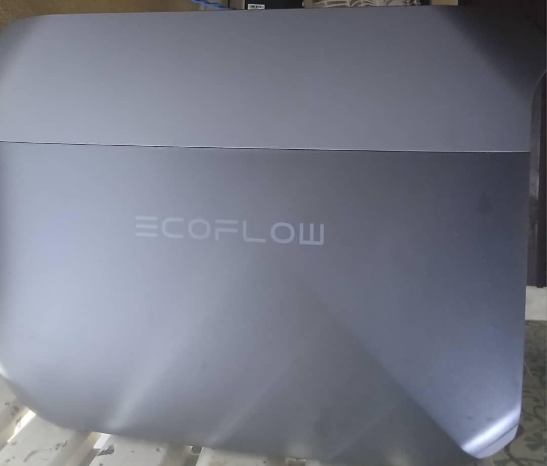 EF ECOFLOW Portable Power Station Delta 3 Classic, 1024Wh 1800W AC | 3600W Surge, 1 Hr Fast Charge, 100W USB-C Output, LiFePO4 Battery, 10ms UPS Solar Generator for Home Backup, Camping & RVs customer photo 2