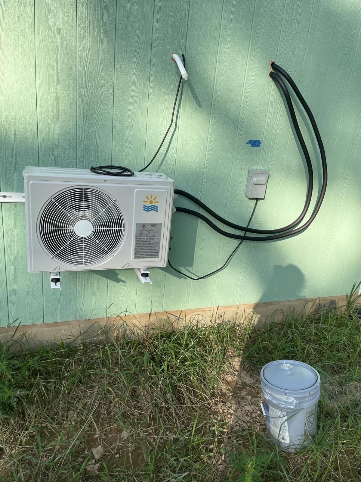 Rellytech Mini Split AC/Heating System - 19 SEER2 9000 BTU Mini Split AC Unit Inverter Heating and Cooling, 115v Energy Efficient Ductless Air Conditioner Up to 550sq.ft, 24H Timer, Installation Kit | Ductless air conditioner, energy efficient, pre-charged system, up to 550sq.ft coverage, inverter heating and cooling customer photo 2
