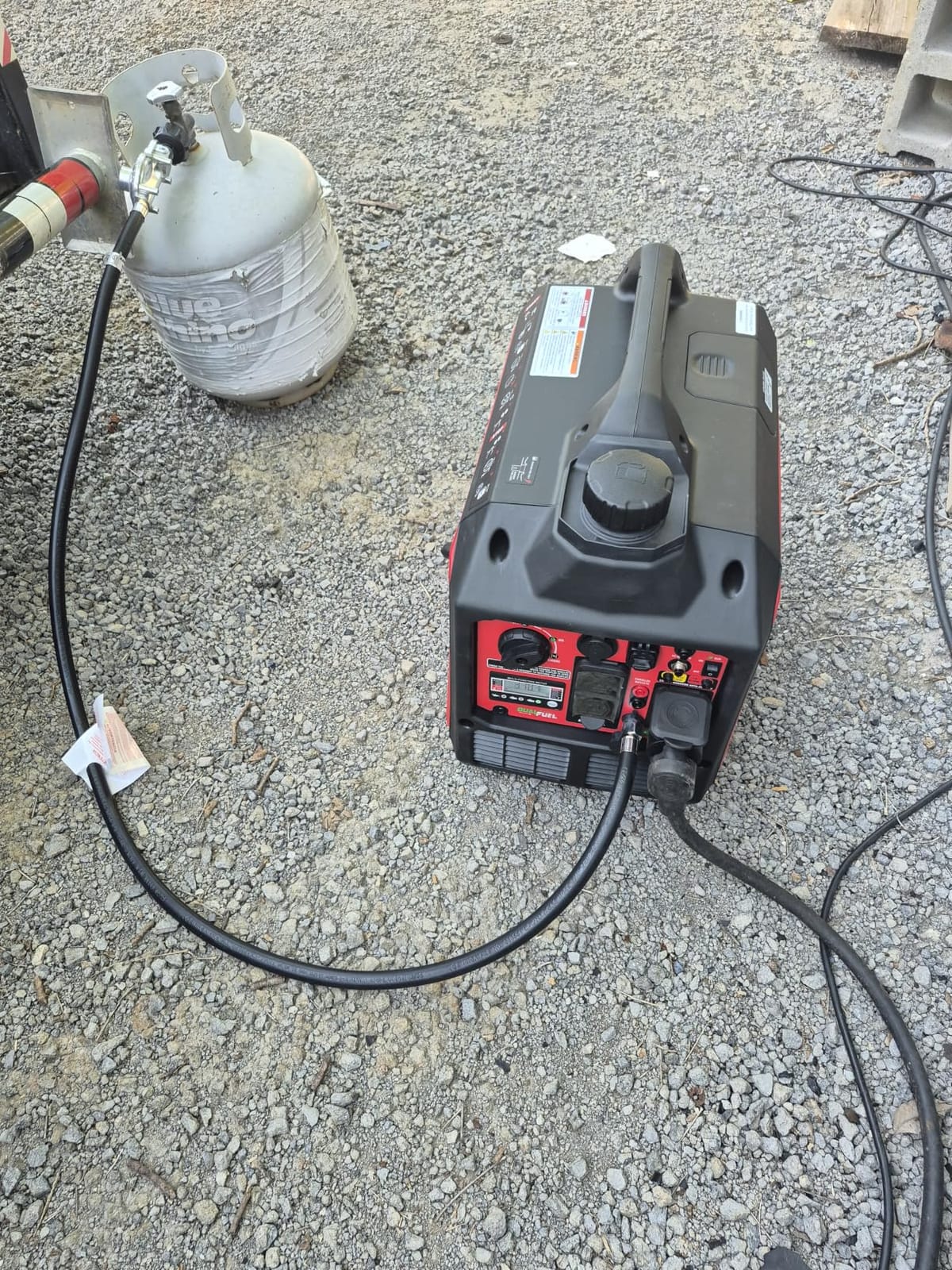 PowerSmart 3800 Watt Dual Fuel Inverter Generator for Camping or Home Use | CO Protect, Long Runtime customer photo 1