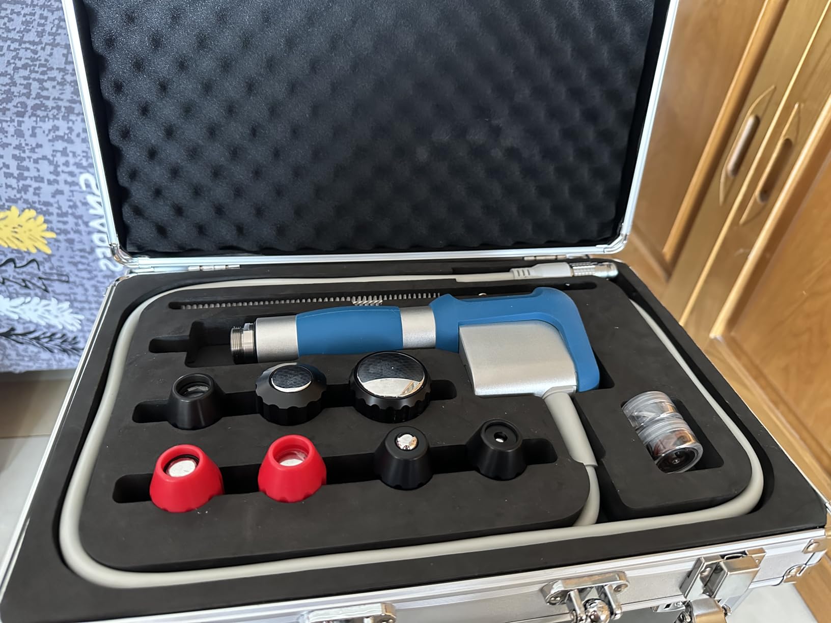 Portable Shockwave Therapy Machine FSA/HSA ESTW Machine Pain Relief Device | Clinical Grade, Joint/Muscle/Hip Pain Relief,FSA/HSA Eligible, Non-Invasive Shockwave Therapy customer photo 2