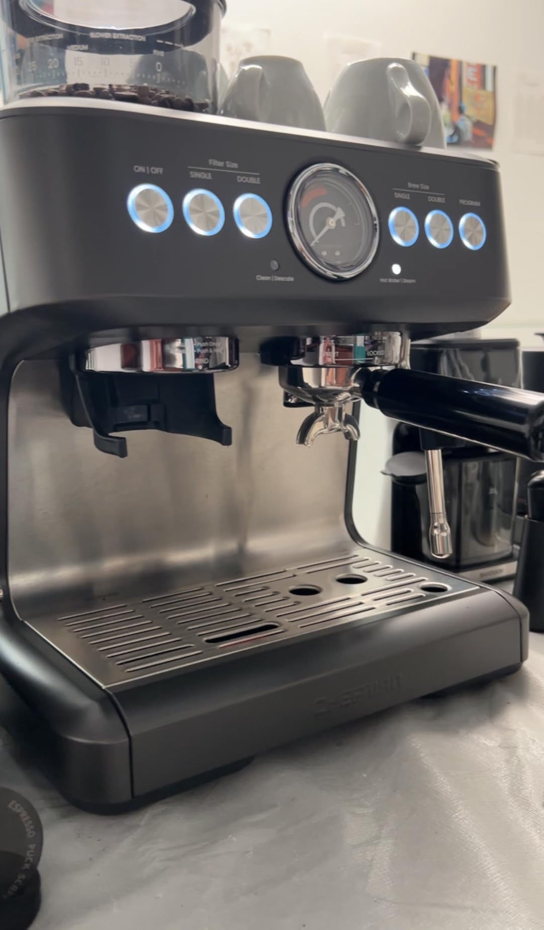 Chefman Crema Deluxe Espresso Machine with Double Boiler, Coffee Grinder and Steam Wand customer photo 1