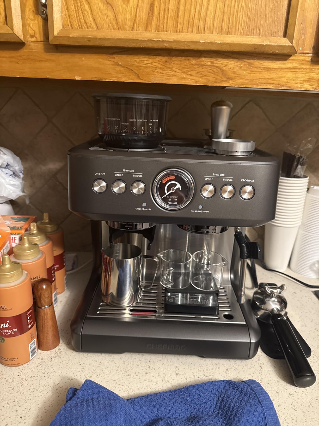 Chefman Crema Deluxe Espresso Machine with Double Boiler, Coffee Grinder and Steam Wand customer photo 2