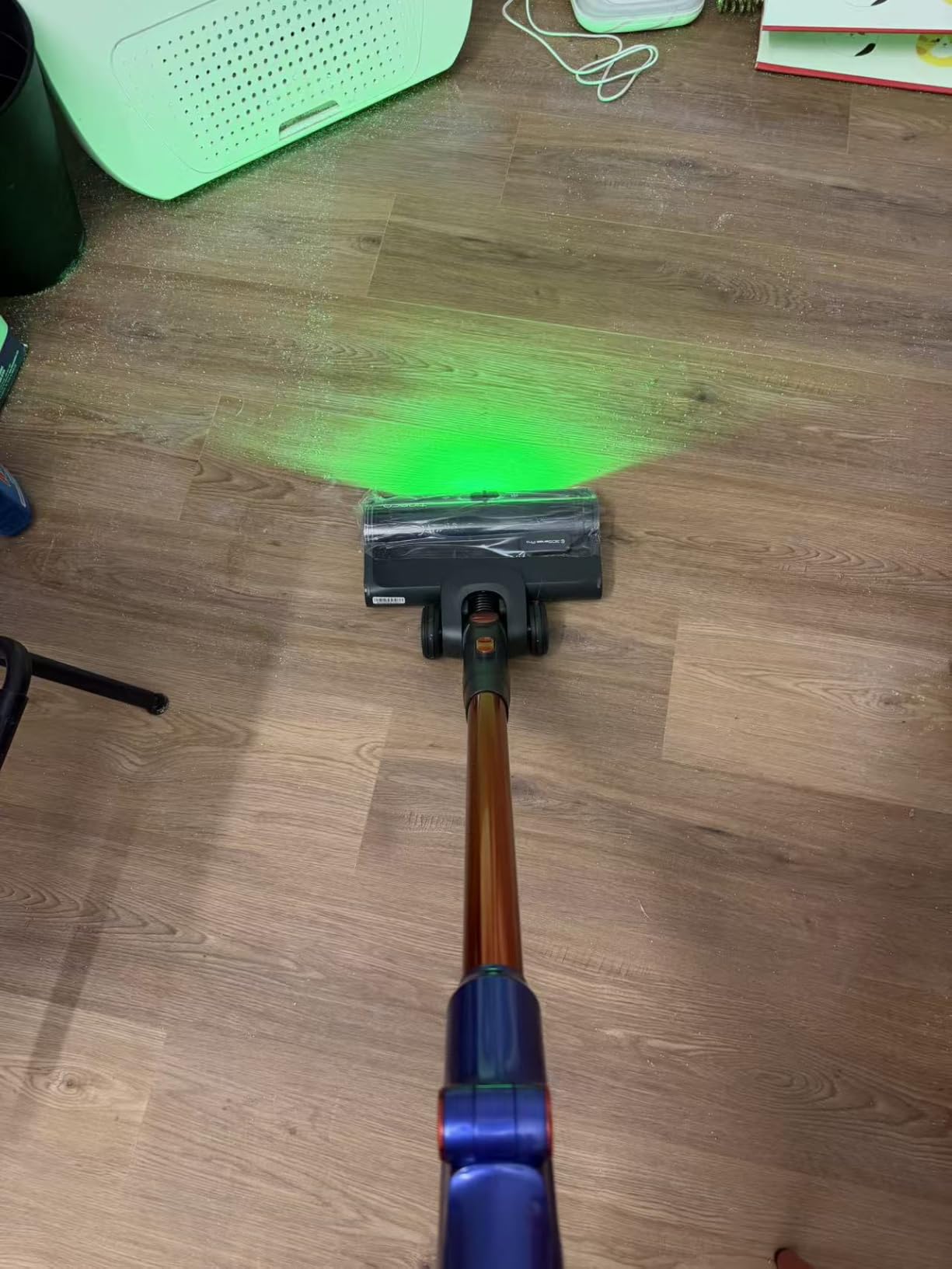 Tineco Pure ONE S20 Cordless Vacuum Cleaner, Clogless Brush Design, Up to 55 Minutes of Runtime, 6-Stage Filtration System, LED Brush Headlights, Stick Vacuum Cleaner for Pet Hair, Carpet & Hard Floor customer photo 1