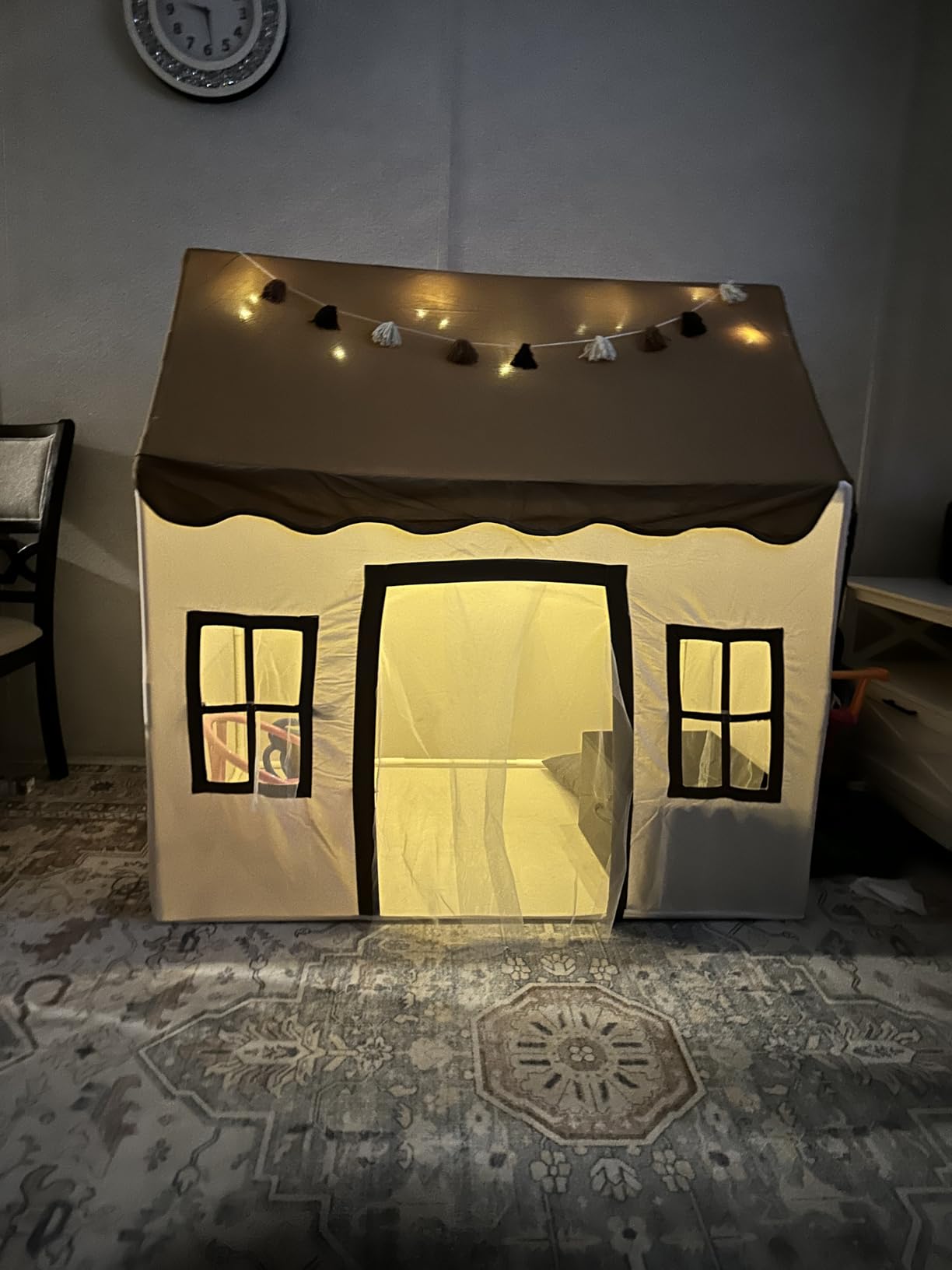 Little Dove Kids Play Tent with Mat, Kids Playhouse with 2 Windows, Star Lights & Tassel Garland, Indoor Outdoor Reading Nook, Machine Washable Cover, Gifts for Girls & Boys, 42