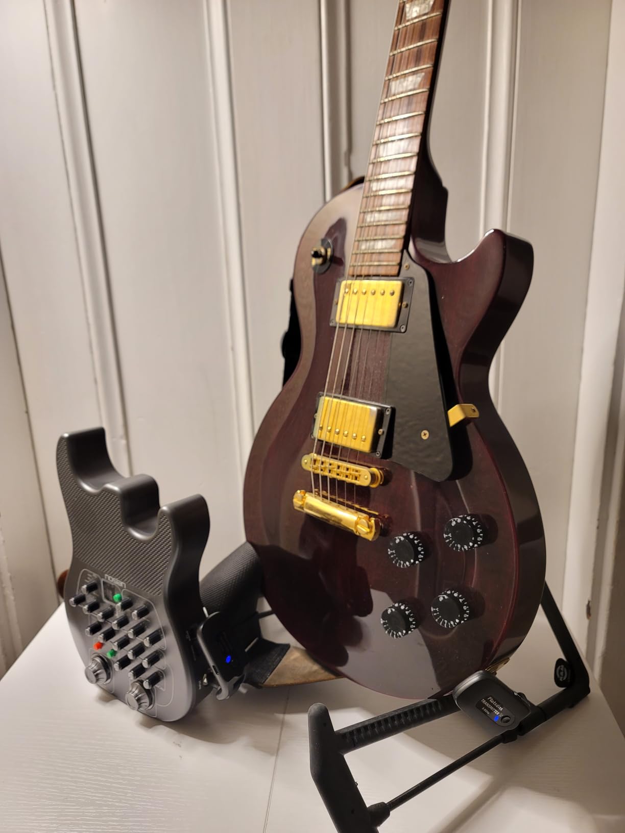 Flatsons 5.8GHz Wireless Guitar System - Low Latency, 100ft Range, 6H+ Battery | Wireless Guitar Transmitter Receiver w/ 7 Channels, 270° Rotatable Plug, Anti-Interference for Electric Guitar Bass (TR-U2) customer photo 1