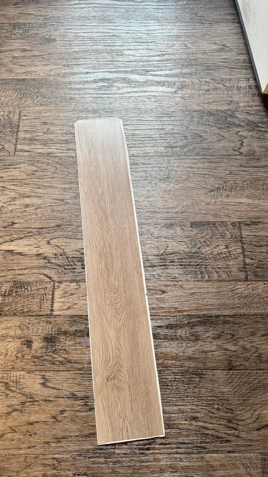 Art3d Peel and Stick Wood Look Vinyl Plank Floor Tiles, 36-Pack, Smoked Oak | Cover 54 sq.ft, Waterproof, Scratch Resistant, Easy to Install, Premium Vinyl, Ideal for Bedroom, Living Room, Kitchen customer photo 1
