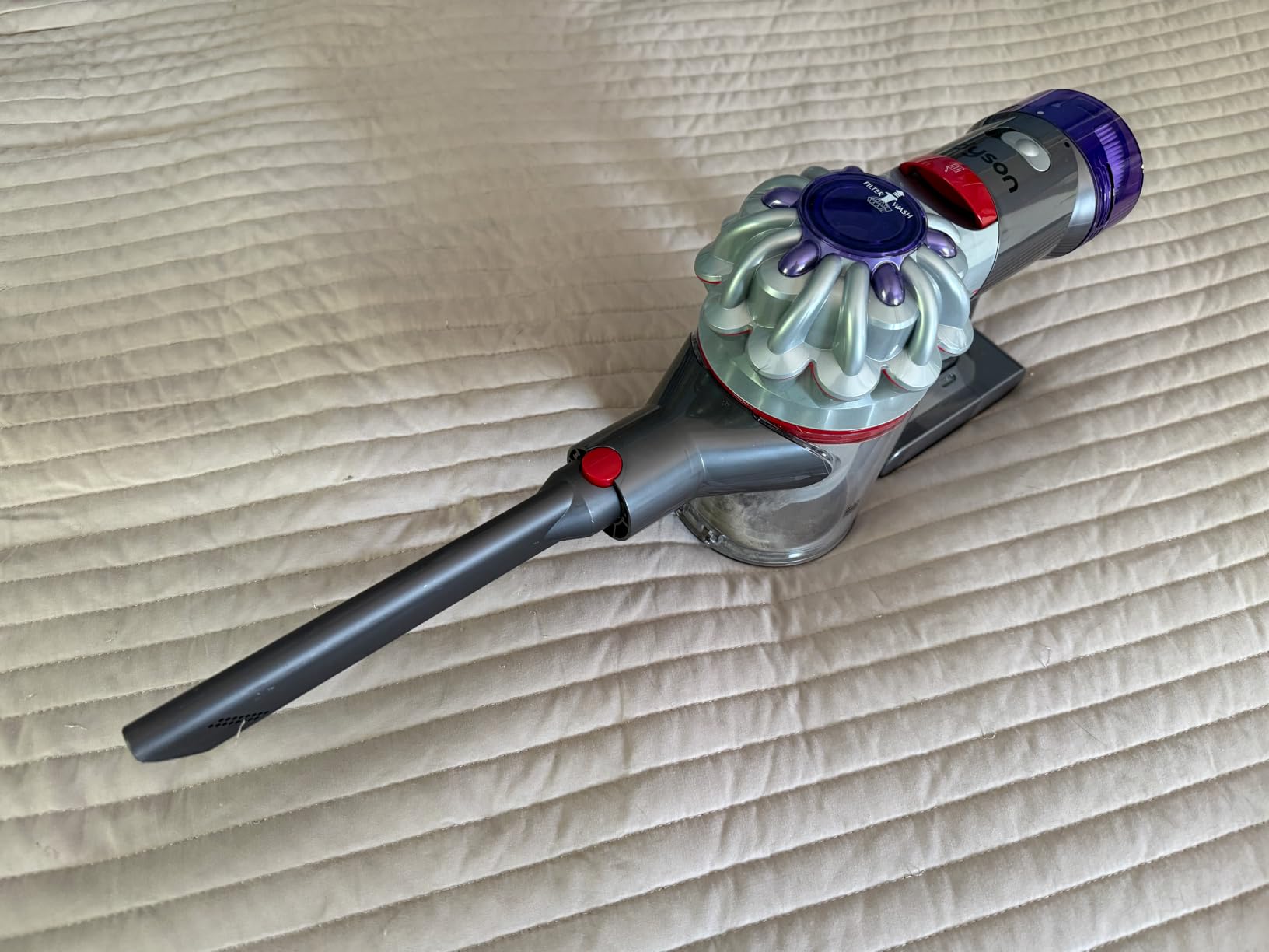 Dyson V8 Cordless Vacuum customer photo 1