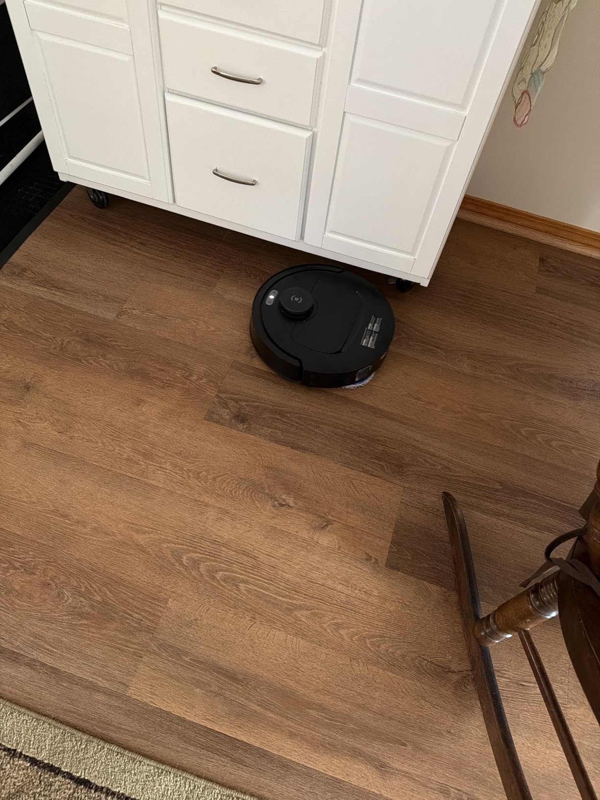 DEEBOT T50 MAX PRO Omni Robot Vacuum, 18,500Pa Blast Suction | ZeroTangle 2.0 for Pet Hair, 18mm Mop Lift, TruEdge 2.0, AI Obstacle Avoidance, Self-Emptying, Hot Water Mop Wash customer photo 1