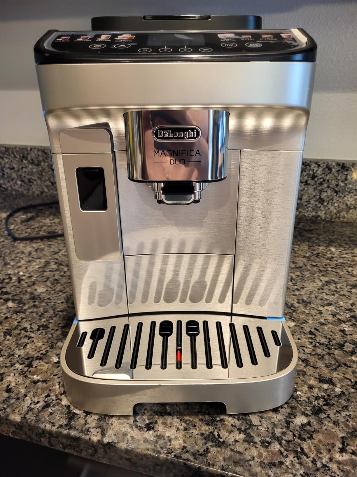 De'Longhi Magnifica Duo Automatic Espresso Machine with Milk Frother and Built-In Grinder customer photo 1