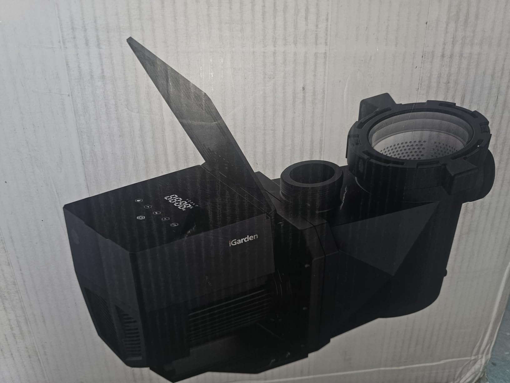 iGarden Swim Jet X AIR: Portable 5-Gear App Control Swim Machine (2.5h Max) | Swim Current Machine | Best-in-Class Water Flow | 30-Day Returns | 2 Year Warranty | 1-Min Setup | Universal Pool Fit customer photo 2