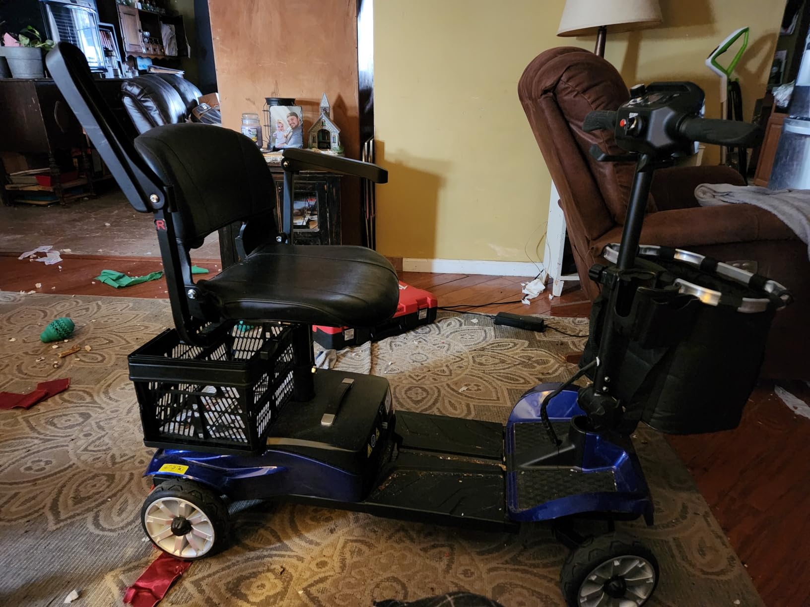 Foldable 4-Wheel Mobility Scooter for Adults - Portable Motorized Scooter with 330 lbs Capacity, Detachable Battery, Dual Baskets, Cup & Phone Holder, Pink customer photo 1