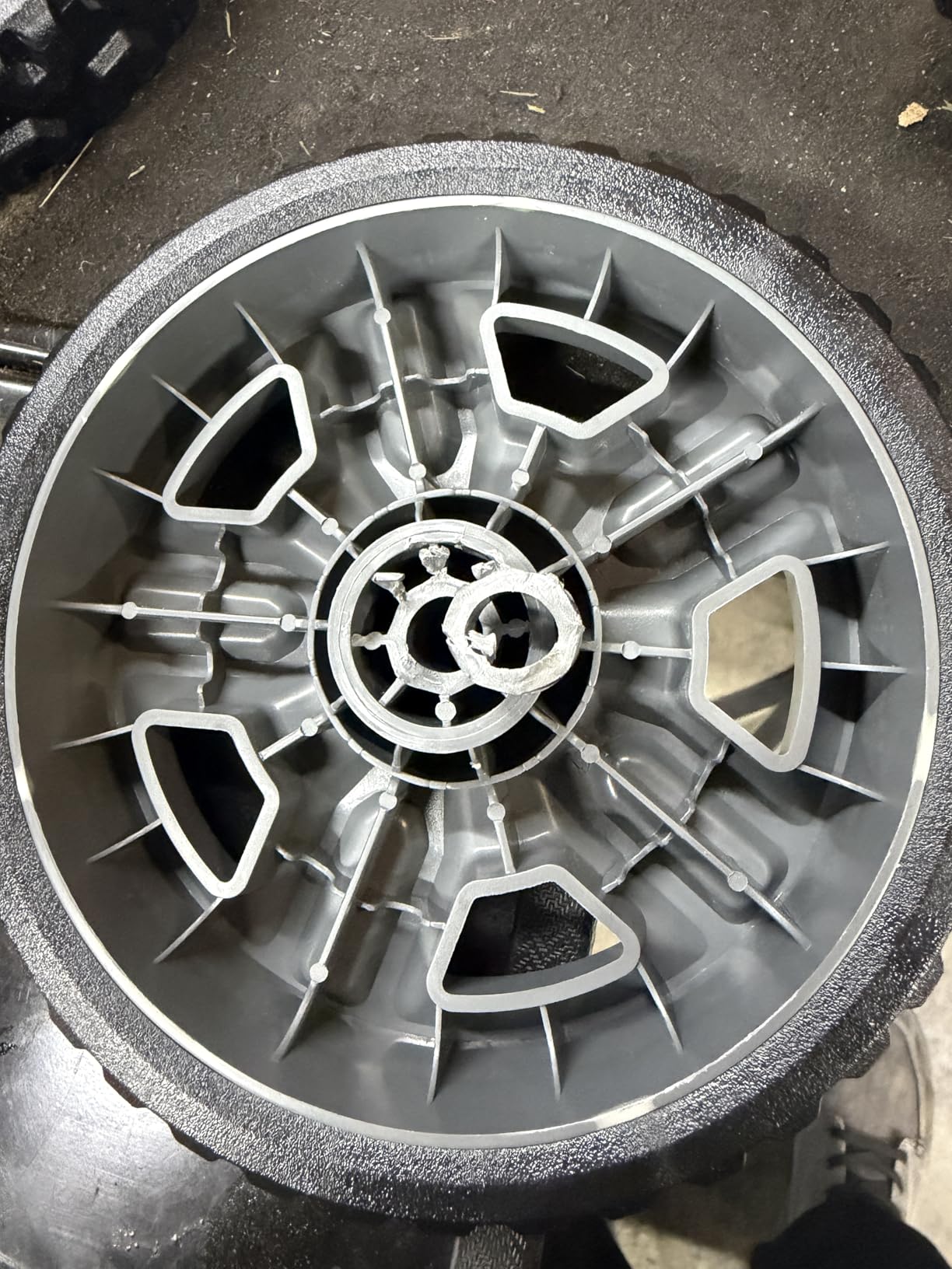 SENIX 201cc 22