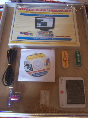 Snap Circuits Classic SC-300 Electronics Exploration Kit | Over 300 Projects | Full Color Manual Parts | STEM Educational Toy for Kids 8+ 2.3 x 13.6 x 19.3 inches customer photo 1