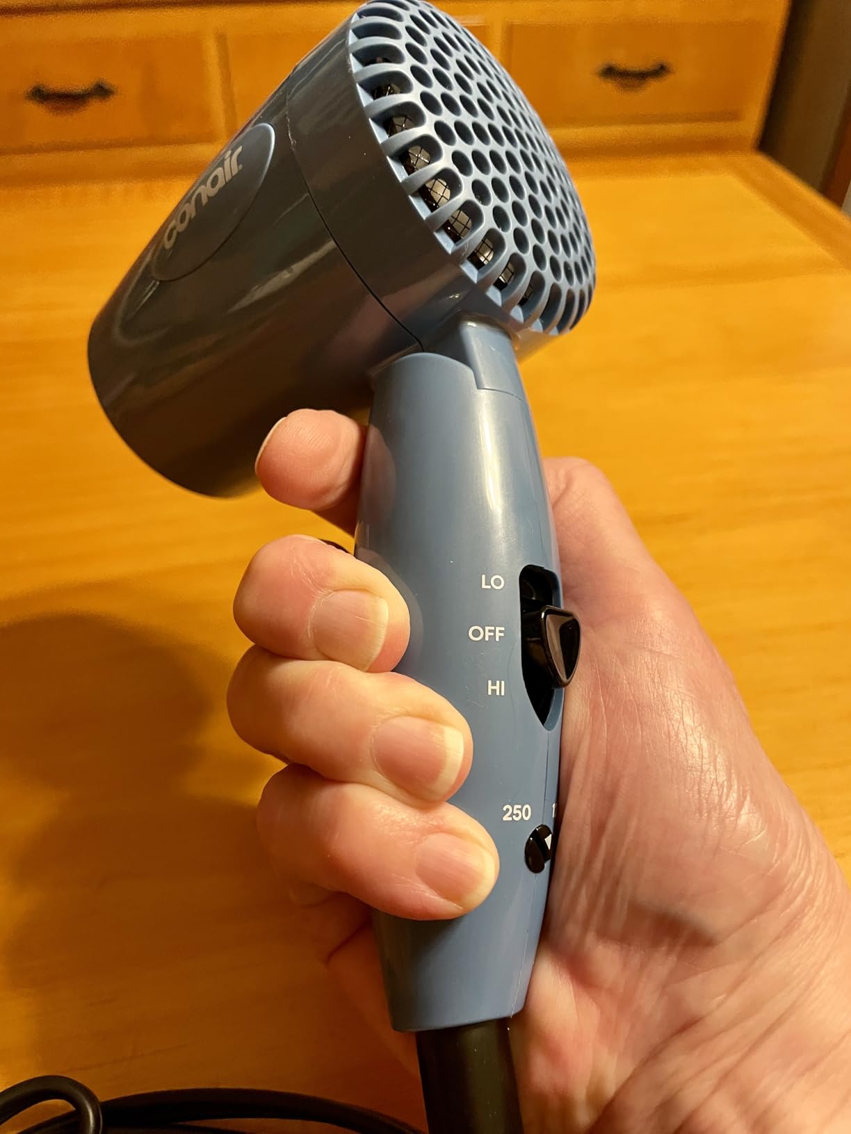 Conair Dual Voltage Hair Dryer, Compact Folding Handle Design, 1600W customer photo 1