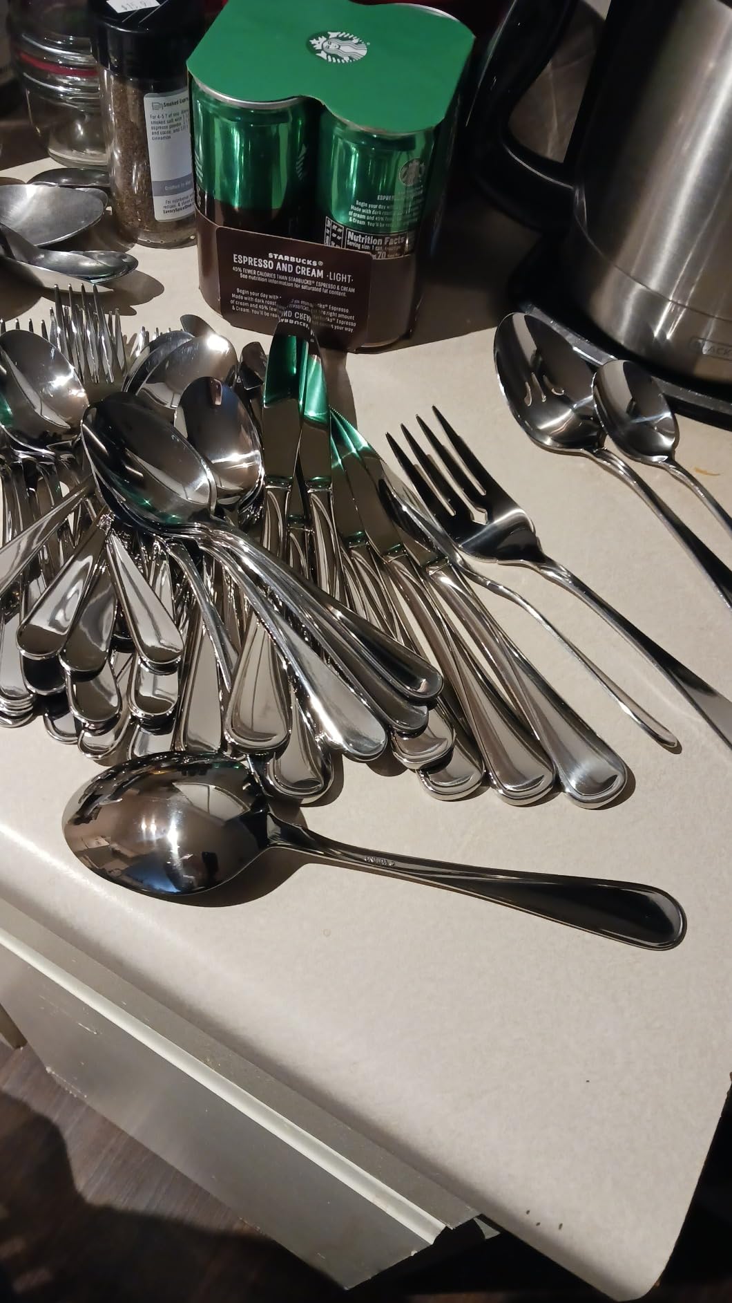 Oneida Flight 45-Piece 18/0 Silverware Set for 8, Flatware customer photo 1