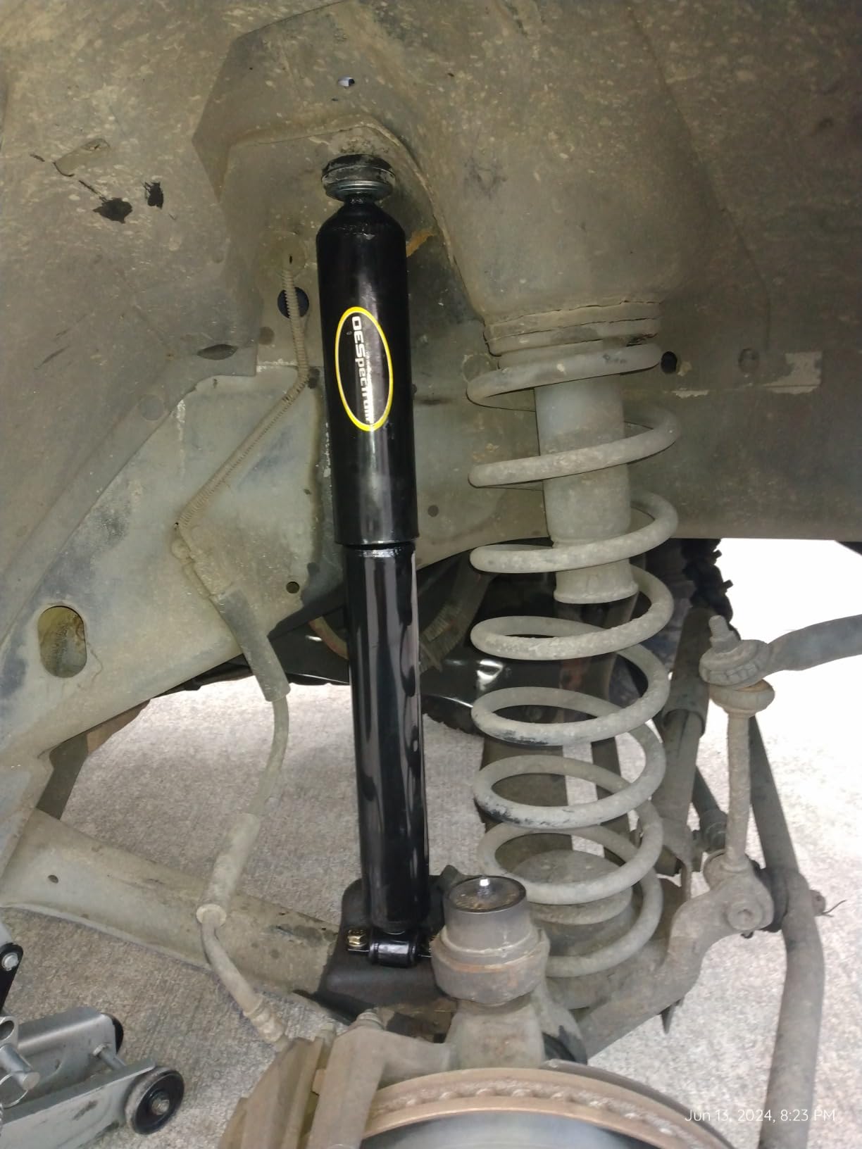 Monroe OESpectrum 37083 Suspension Shock Absorber for Jeep Cherokee customer photo 1