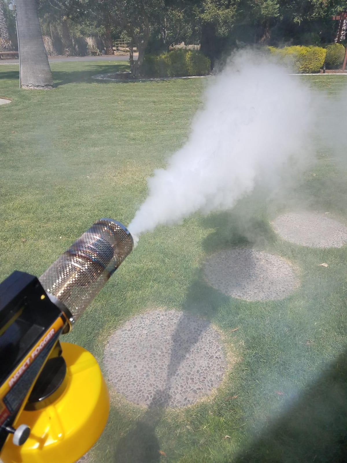 Burgess 1443 Propane Insect Fogger for Fast and Effective Mosquito Control in Your Yard customer photo 2