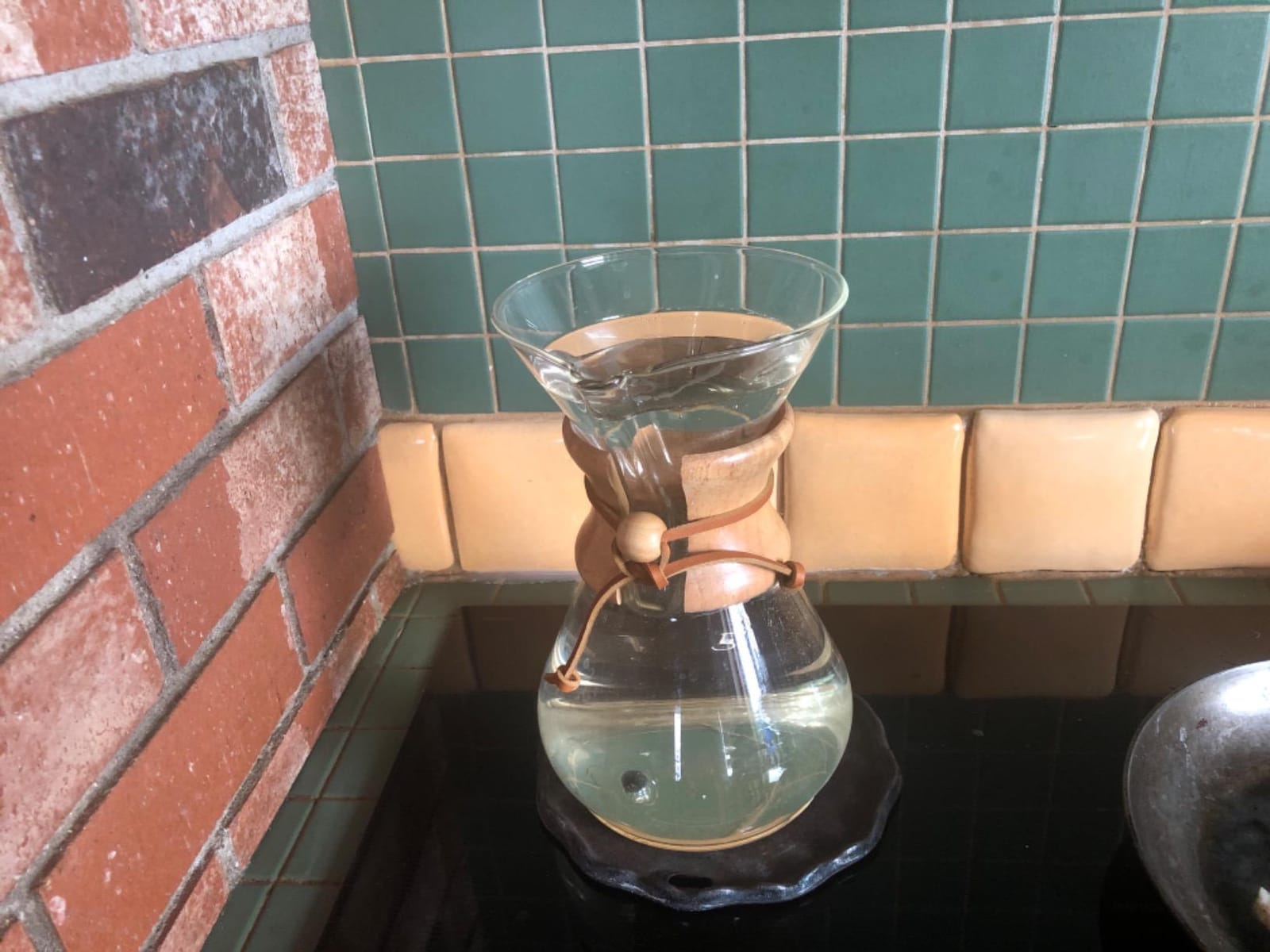 Chemex Pour-Over Glass Coffeemaker - Classic Series - 8-Cup - Exclusive Packaging customer photo 1