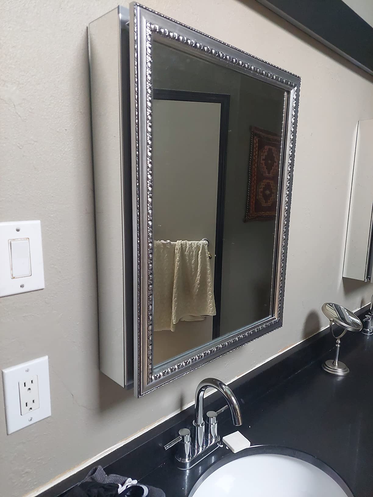 Kohler CB-CLW2026SS Aluminum Bathroom Medicine Cabinet with Mirror, Decorative Silver Framed Mirror Door, Adjustable Shelves, Rectangular Frame, 20 in. W x 26 in. H customer photo 2