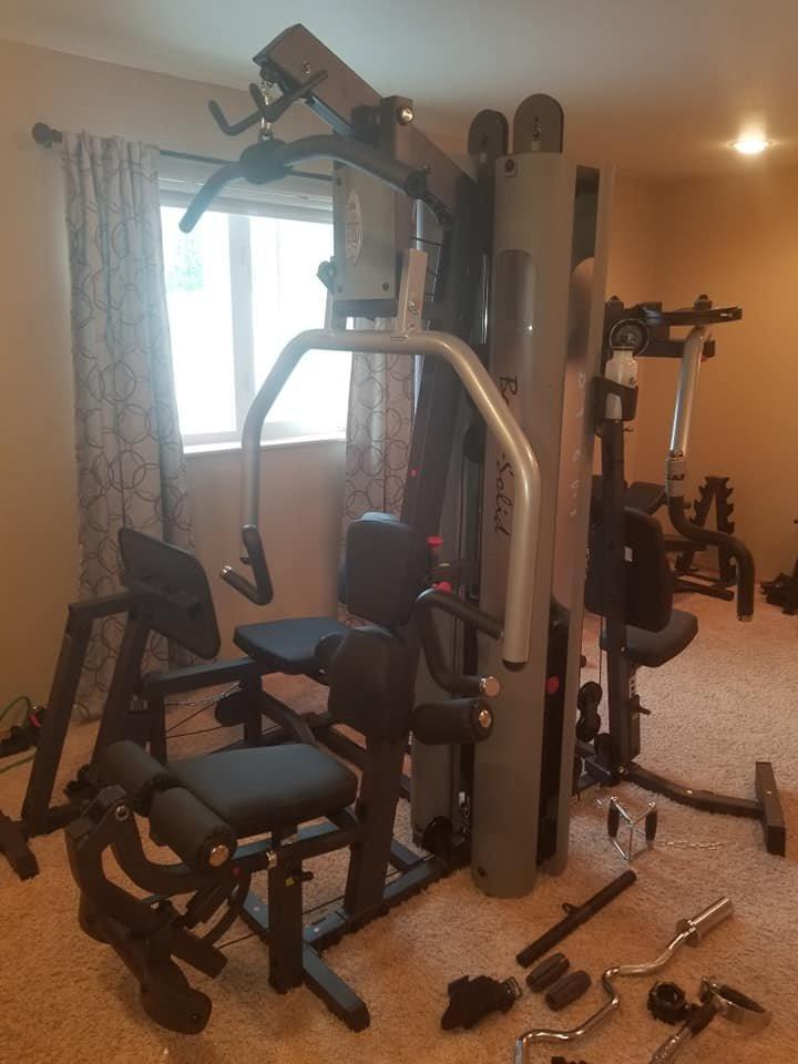 Body-Solid (G9B) Multi-Station Gym, Complete Body Exercise & Muscle Development Gym Machine for Home & Comercial Training Equipment customer photo 1