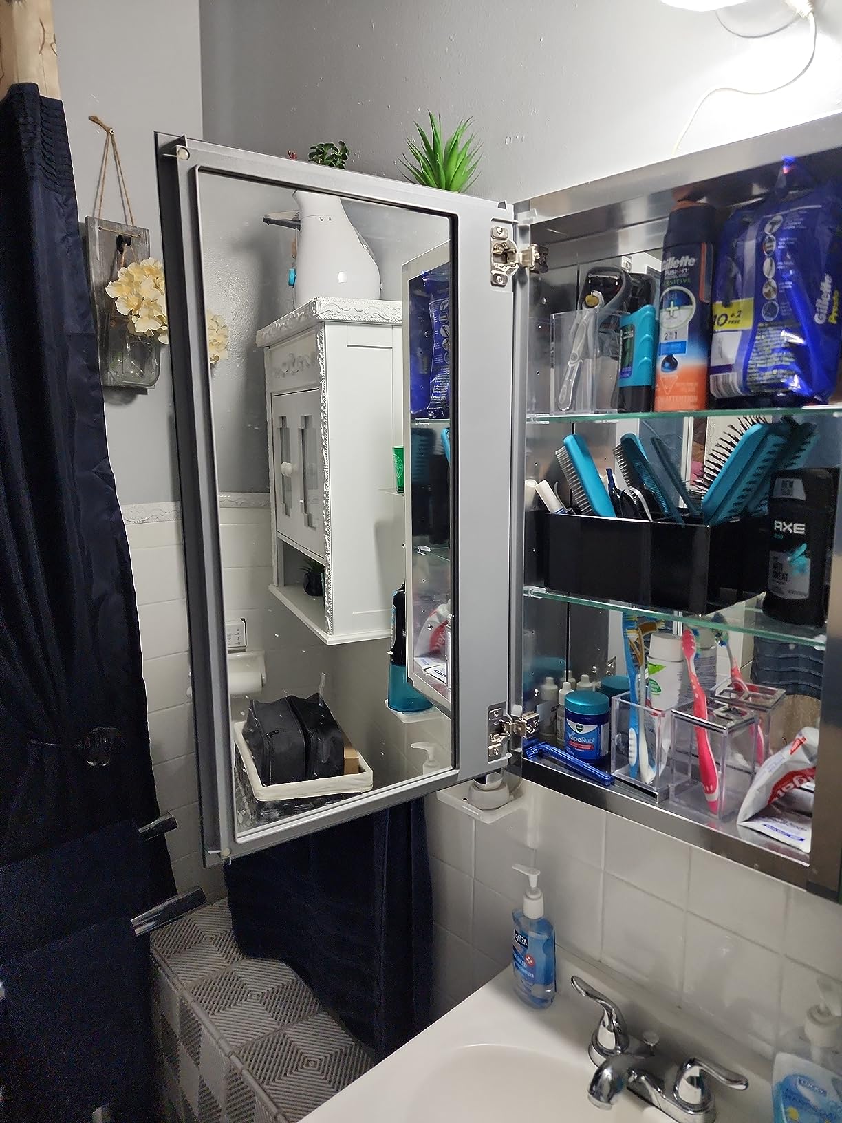 Kohler CB-CLC1526FS Frameless Bathroom Mirror Medicine Cabinet, Single Door, Rectangular Beveled Edge Frame, Bathroom Cabinet Mirror, Adjustable Shelves, 15 in. W x 26 in. H customer photo 1