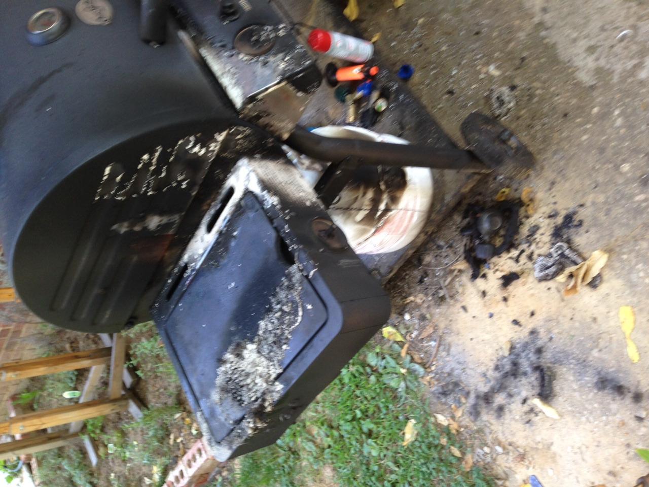 Char-Griller 5050 Duo Gas-and-Charcoal Grill customer photo 1