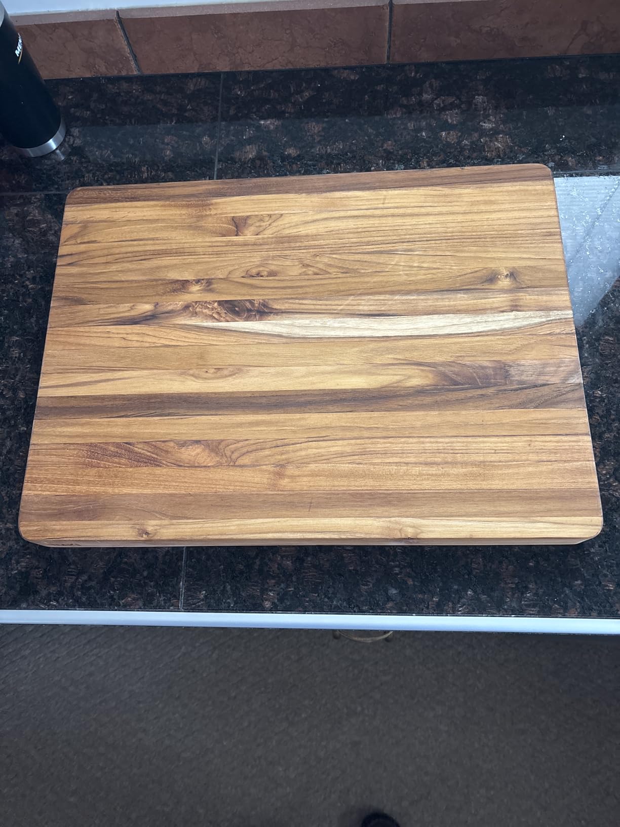 Teakhaus Cutting Board - Extra Large (XL) Teak Wood Cutting Board 24”L x 18”W x 1.5” Thick - Sustainably Harvested and FSC Certified - Knife Friendly with Natural Oil Finish customer photo 1