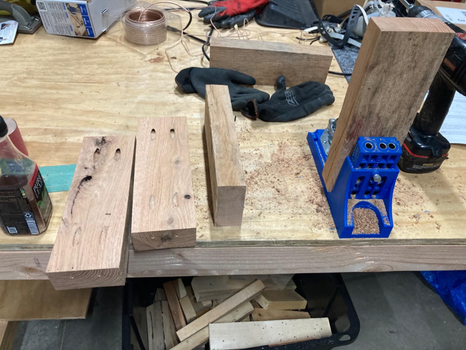 Kreg K4 Pocket Hole Jig - Adjustable, Versatile Jig for Strong Joints - Create Perfect, Rock-Solid Joints - Easily Adjustable Drill Guides - For Materials 1/2
