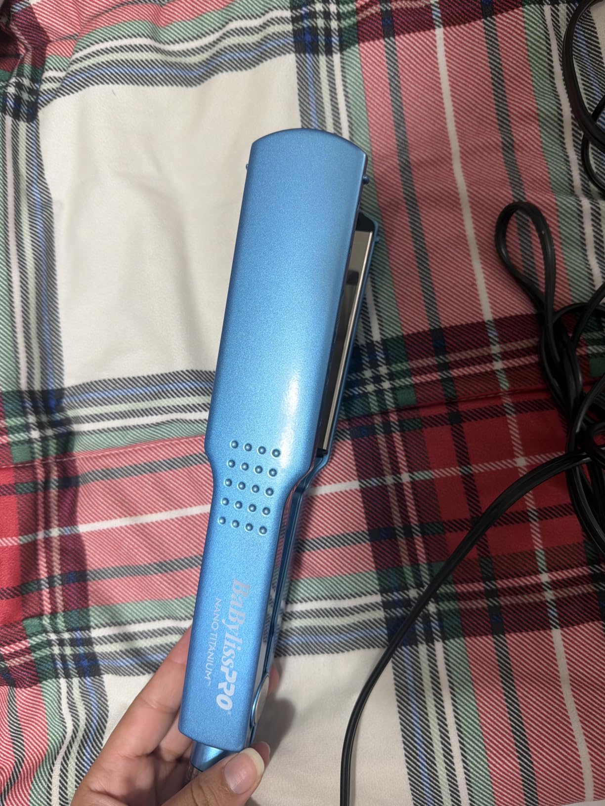BabylissPRO Nano Titanium Ionic Hair Straightener, Professional Flat Iron for All Hair Types customer photo 2