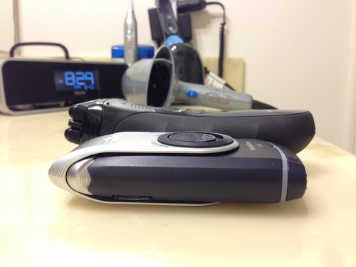 Braun Electric Razor for Men, M90 Mobile Electric Shaver, Precision Trimmer, Washable customer photo 2