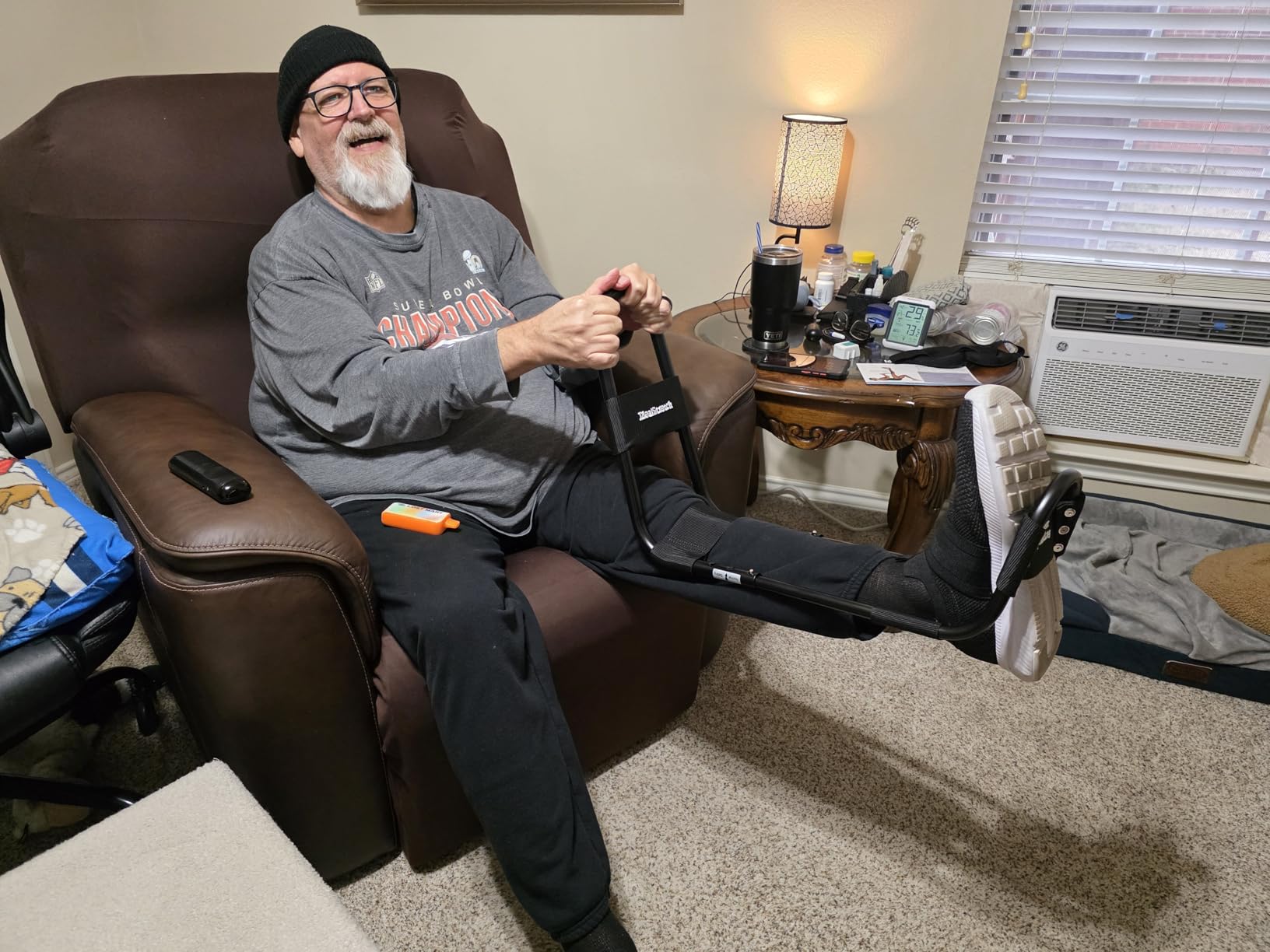 IdealStretch Leg Stretcher Hamstring Stretcher Hip Stretcher Patented | Calf Stretcher, Lower Back Stretcher, Patented Design, Supports Flexibility Training, Hamstring Recovery customer photo 1