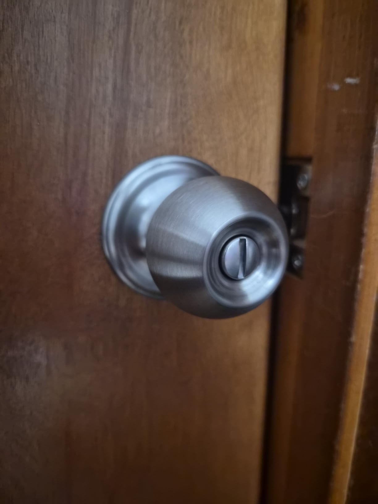 Copper Creek Privacy Interior Door Knob – ANSI Grade-3 Certified, Modern Heavy Duty Handle, Easy Install and Reversible for Bedroom, Bathroom & Closets – Satin Stainless (1 Pack) customer photo 1