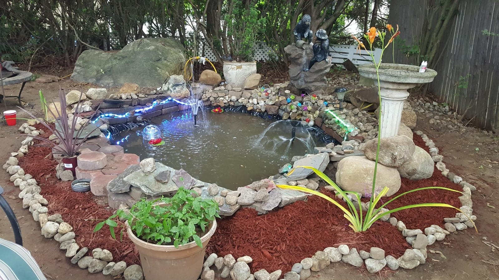 Koolatron 270 Gallon Pond Kit with Lighting, Black, (KSPK-270SL) customer photo 2