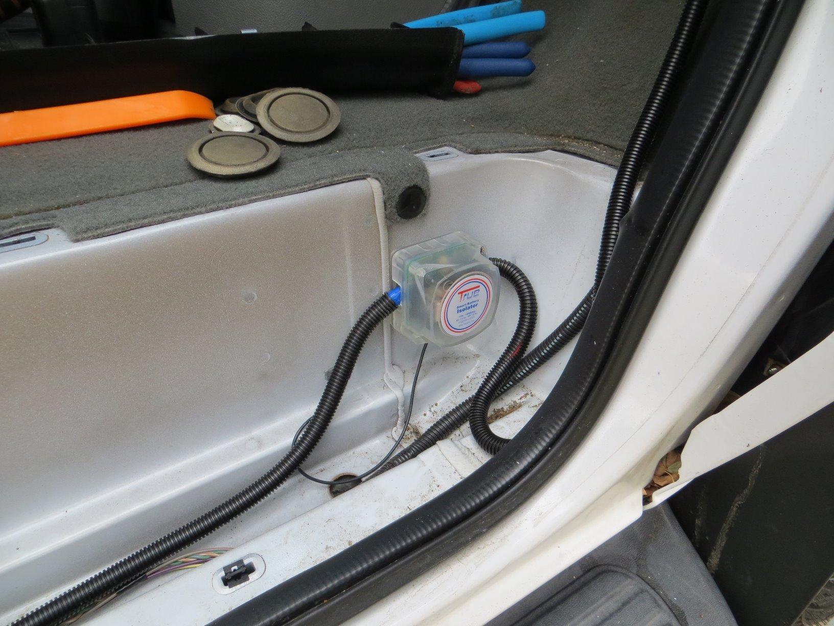Smart Dual Battery 140A Isolator - Auto/Boat/RV, Model: VSR12, Car & Vehicle Accessories / Parts customer photo 1