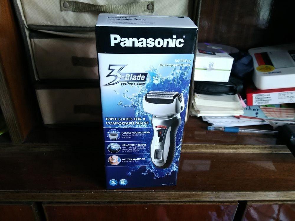 Panasonic ES-RT51-S Arc3 Wet/Dry 3-Blade Pivoting Head Built-in Pop-up Trimmer Cordless Electric Razor for Smooth and Comfortable Shave Travel Pouch Included customer photo 2