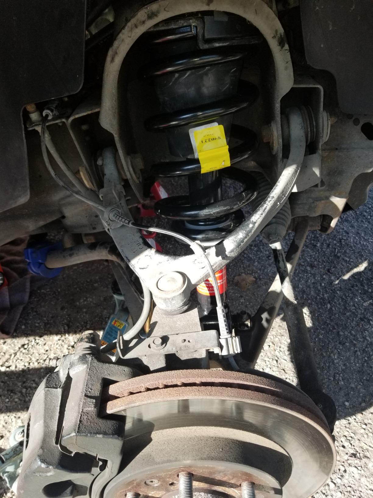 Monroe 139105 Suspension Strut and Coil Spring Assembly customer photo 2