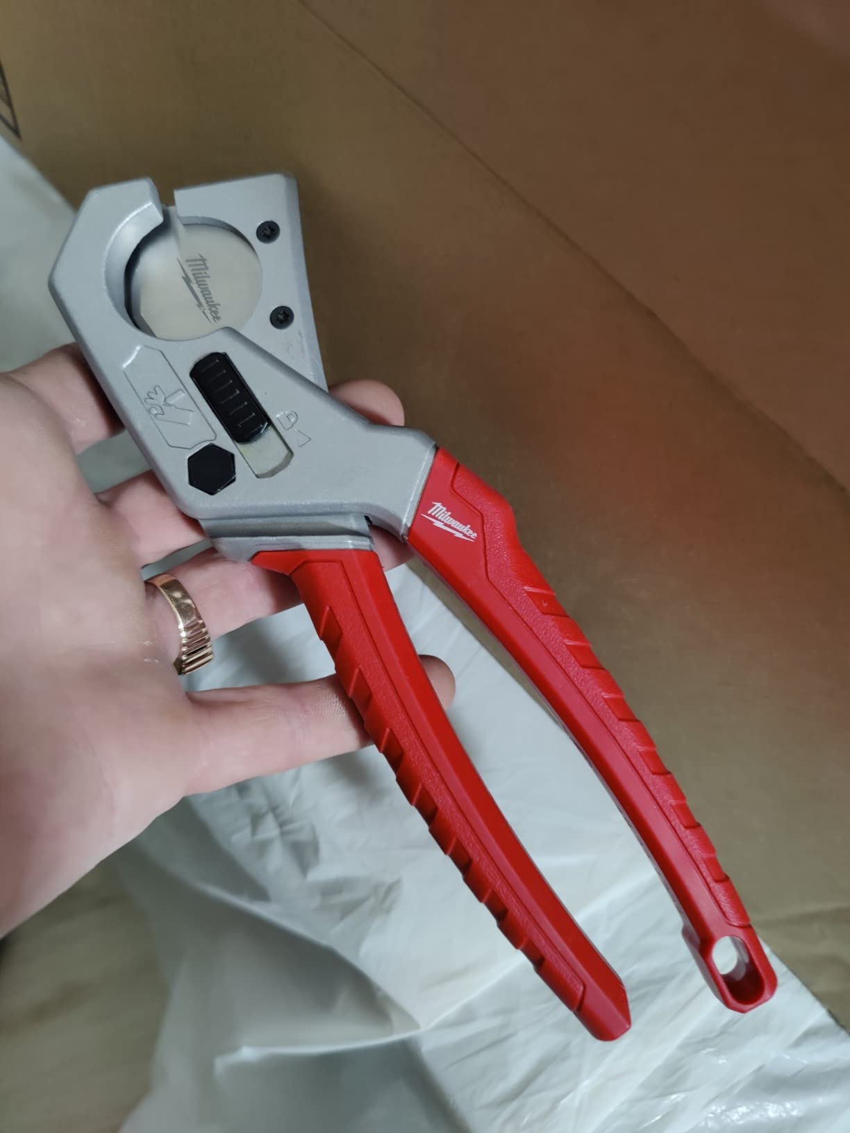 Milwaukee 48-22-4200 Pex/Tubing Cutter customer photo 2