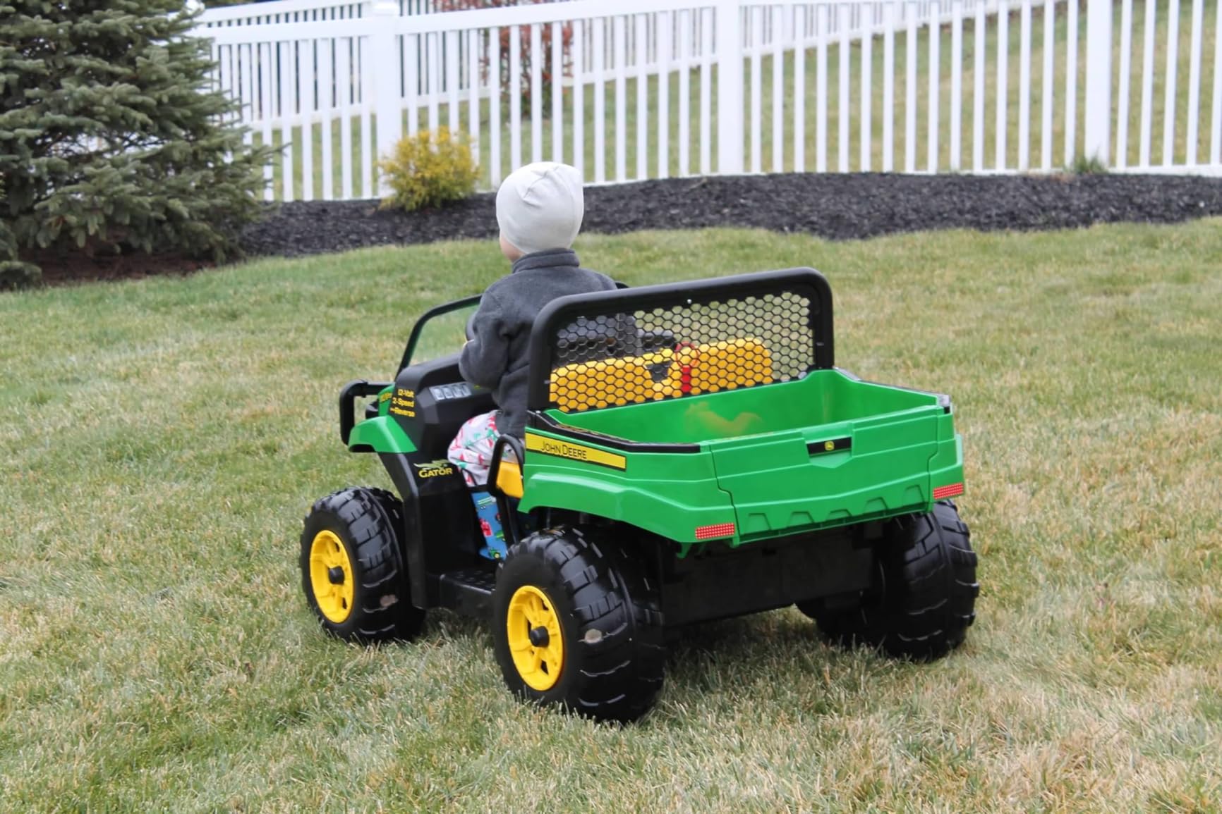 Peg Perego John Deere Gator XUV Extra-Large 12 Volt Ride-on, Durable Design for Kids 3-8, Green customer photo 2
