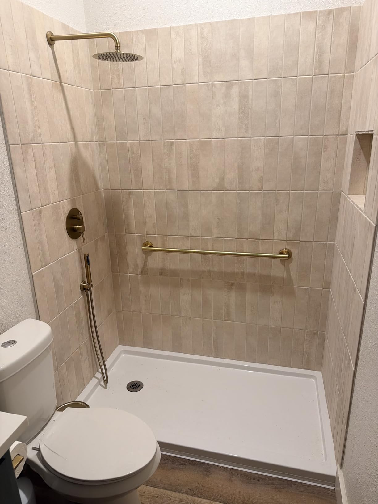 DreamLine SlimLine 32 in. D x 60 in. W x 2 3/4 in. H Center Drain Single Threshold Shower Base in White, DLT-1132600 customer photo 2