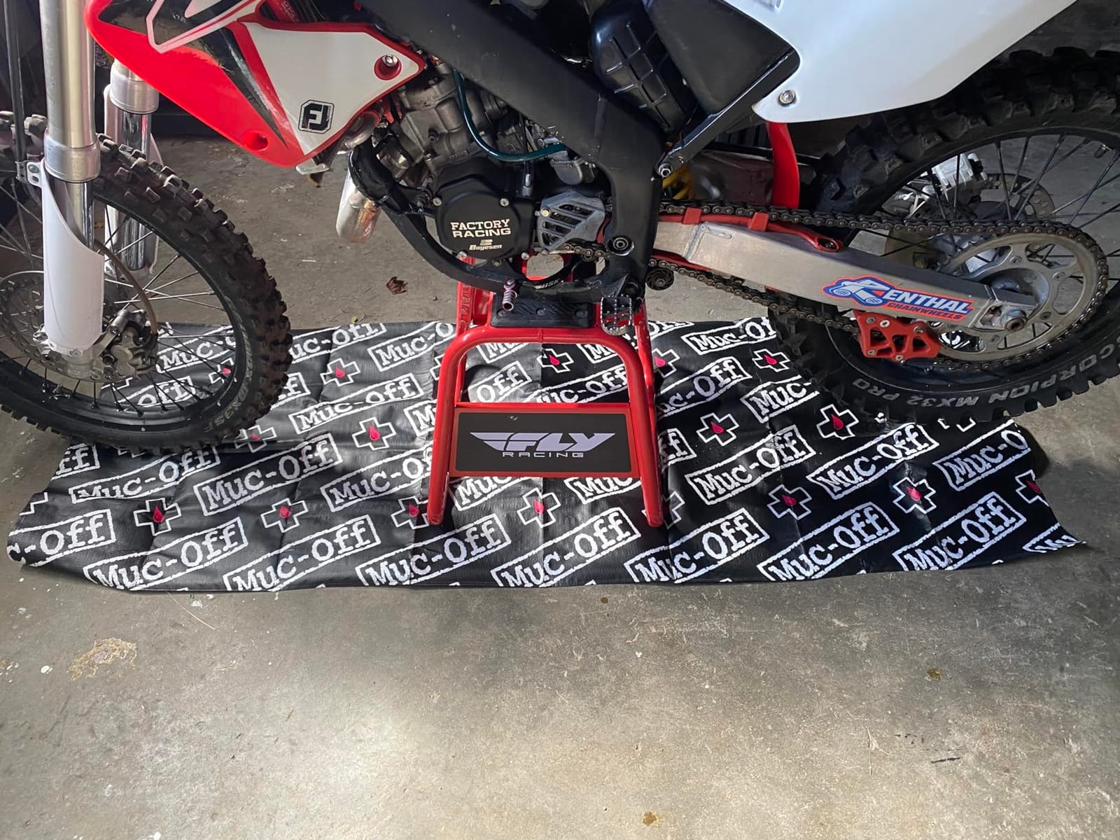 Muc-Off Bike Mat, Foldable Waterproof Floor Protector customer photo 2