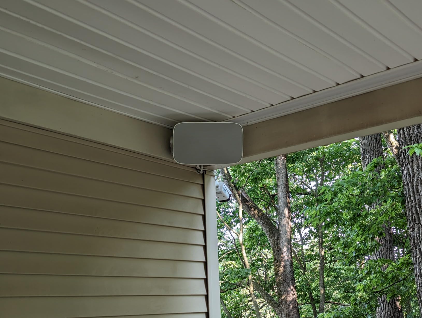Bowers & Wilkins AM-1 Architectural Monitor Outdoor Speakers (Pair, Black) customer photo 2